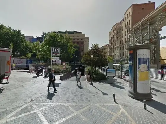 Parking de la plaza del carmen