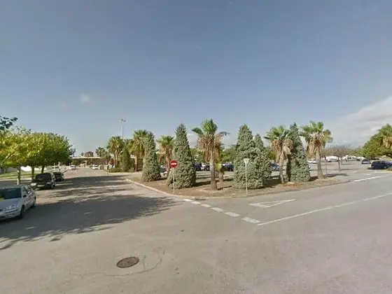 Parking de las Piscinas Municipales Son Hugo