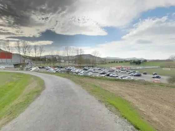 Parking del Club Deportivo Aurrera de Vitoria