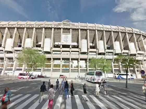 Estadio Santiago Bernabeu, Baños
