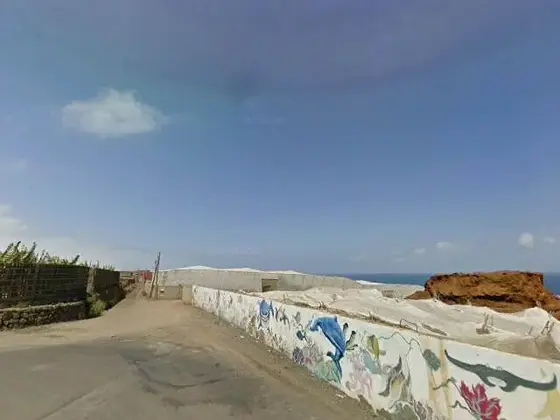 Sigue los graffitis de Jover