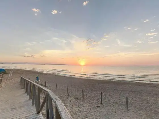 Playa nudista la marina