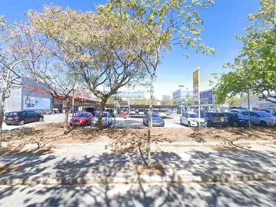 Aparcamiento Carrefour market de Castelldefels